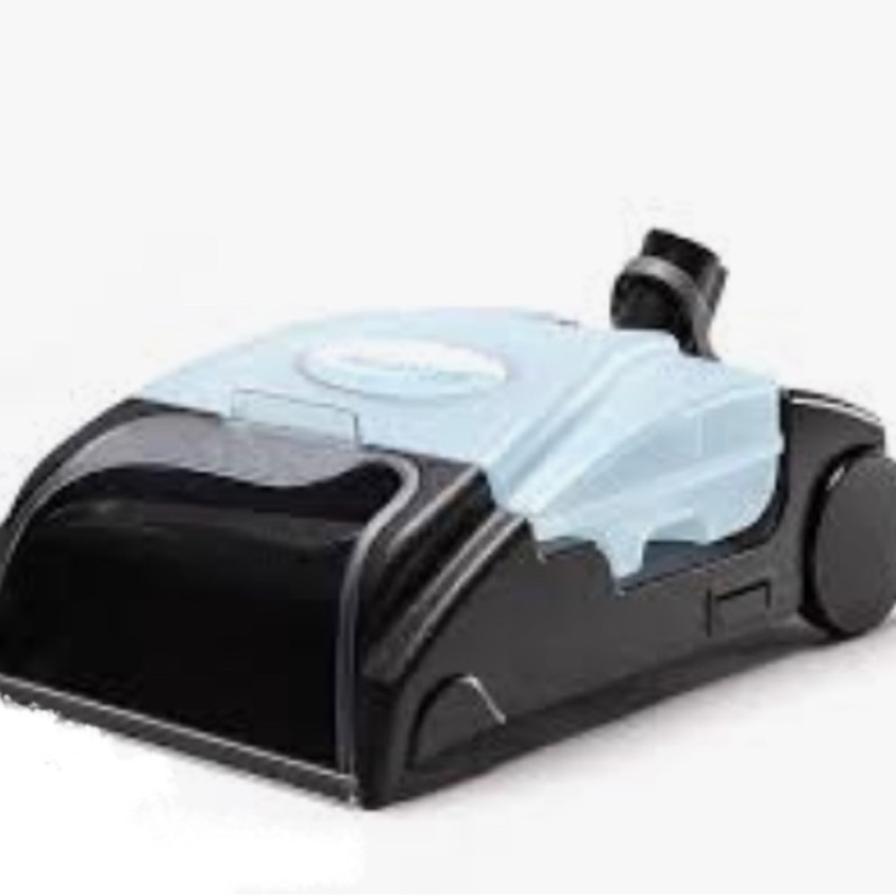 Aquamate attachment for rainbow cleaning system